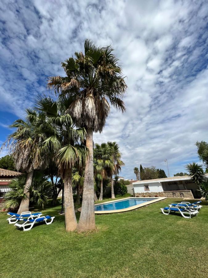 Chalet En La Barrosa, Piscina+Bbq+Grifo De Cerveza Чиклана де ла Фронтера Екстериор снимка