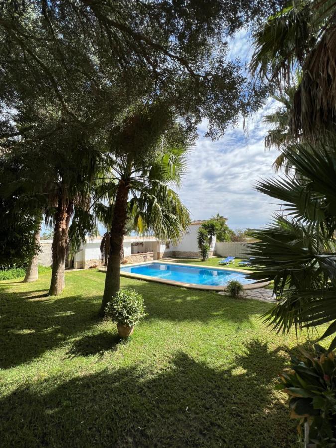Chalet En La Barrosa, Piscina+Bbq+Grifo De Cerveza Чиклана де ла Фронтера Екстериор снимка